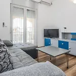 With Parking Space - 18518 Apartamento *