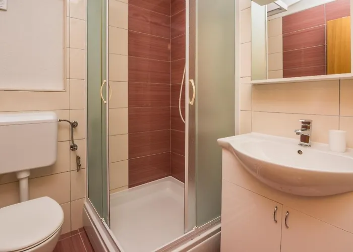 公寓 With Parking Space - 18518 维尔