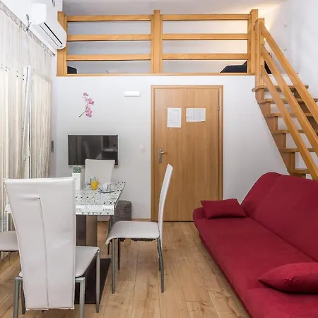 With A Parking Space - 18518 Apartment