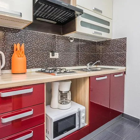 With A Parking Space - 18518 Apartment