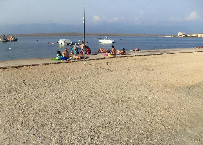 Apartment With Parking Space - 18518