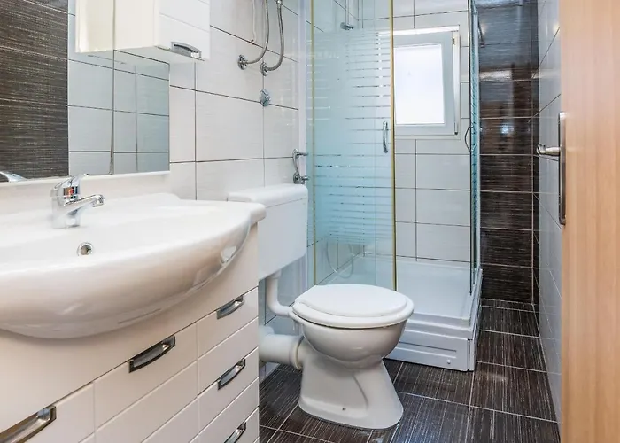 With Parking Space - 18518 Apartament Vir